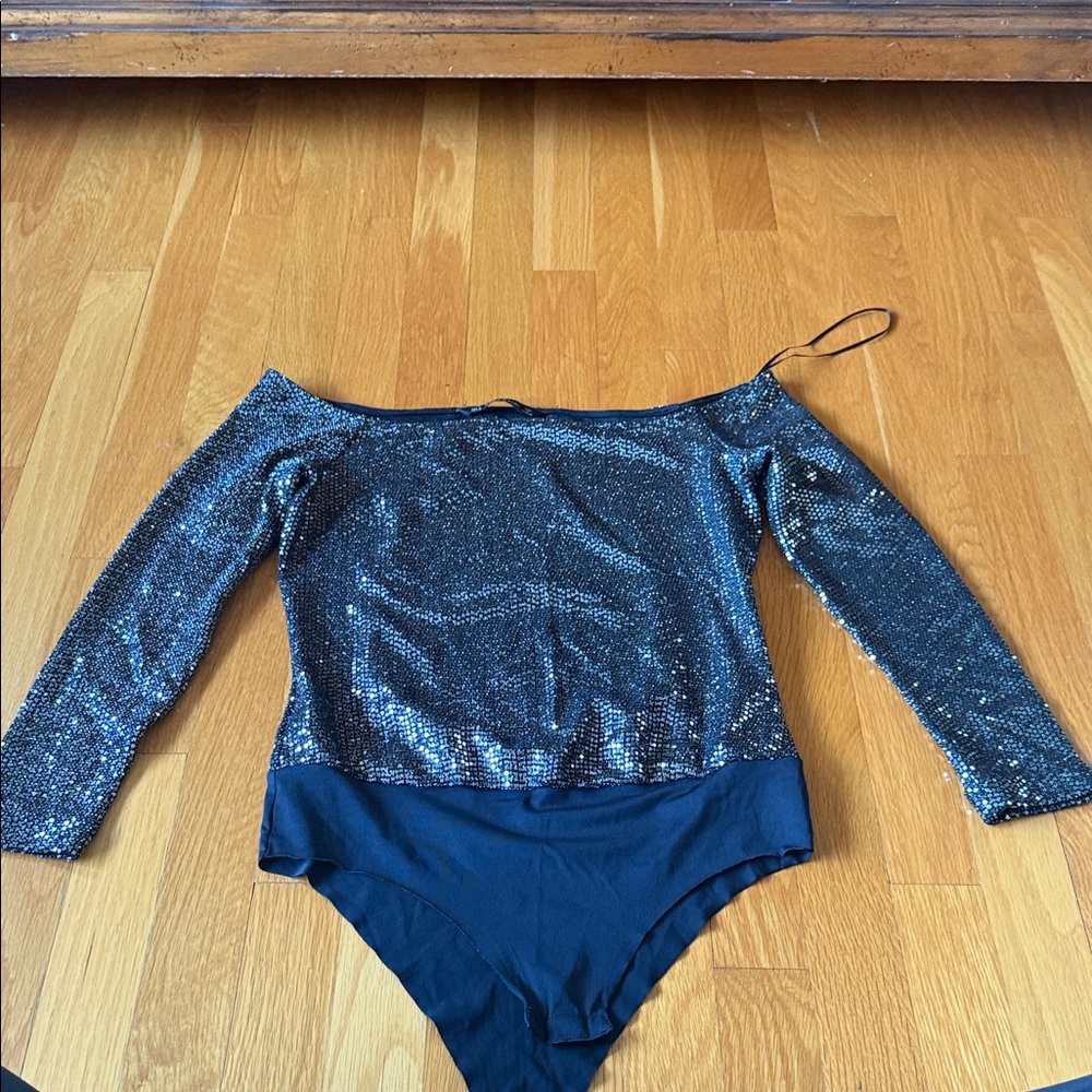 Zara Basic Black And Silver Sequin Top - image 1
